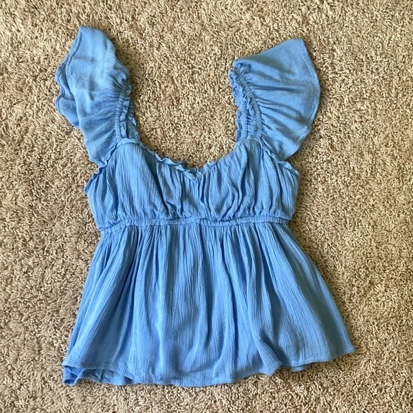 Hollister Tops - Hollister Light Blue Ruffle Sleeve Blouse